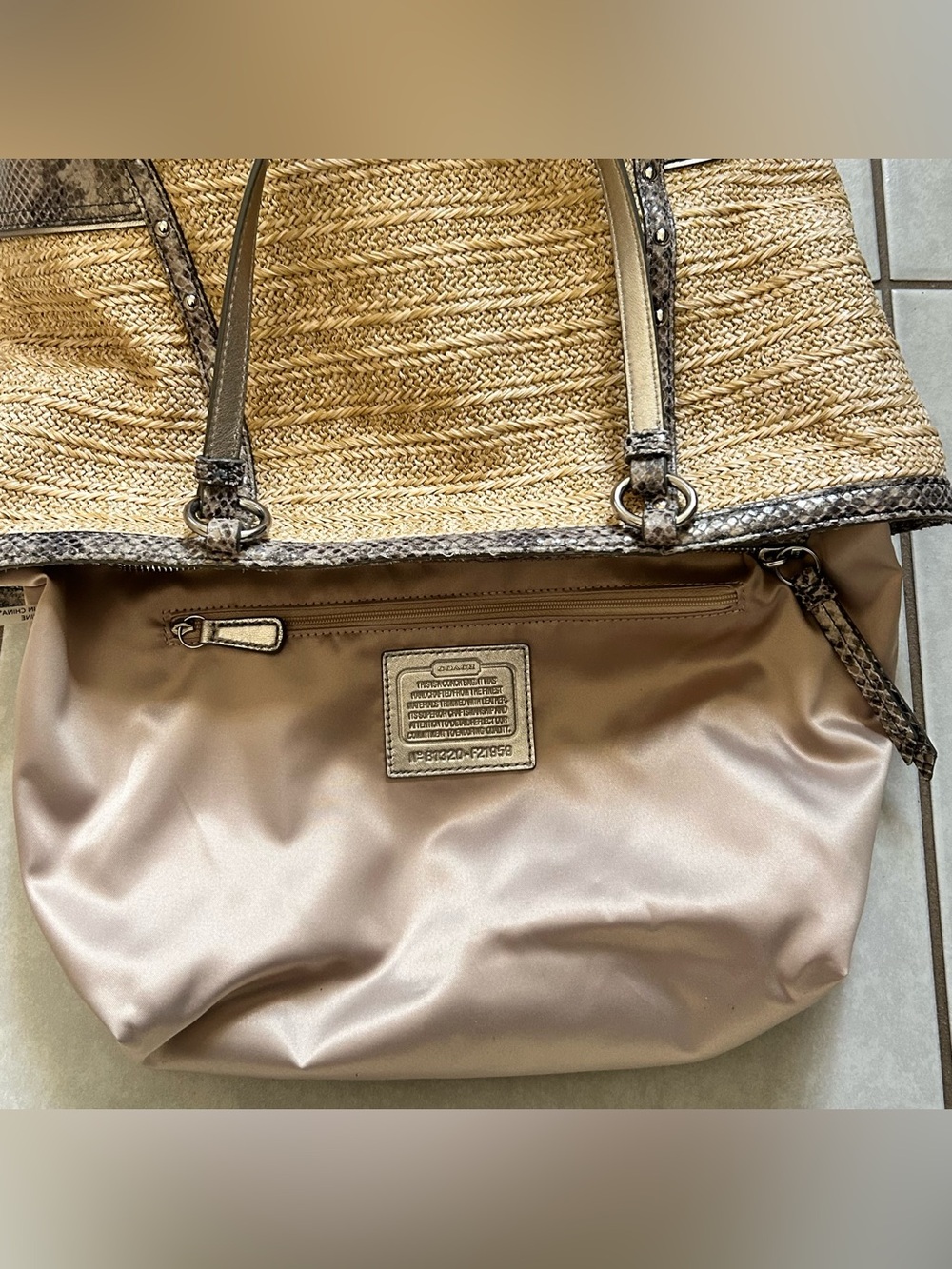 COACH EUC Alexandra straw tote with python leather trim - Picture 9 of 10